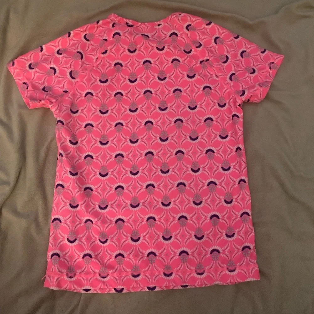 Old Navy Rashguard - Picture 3 of 3